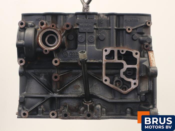 Engine Volkswagen Caddy Combi III 2.0 SDI - BSTBDJBDK BST