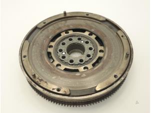 Used Dual mass flywheel Opel Frontera (6B) 2.2 DTI 16V Price € 242,00 Inclusive VAT offered by Brus Motors BV