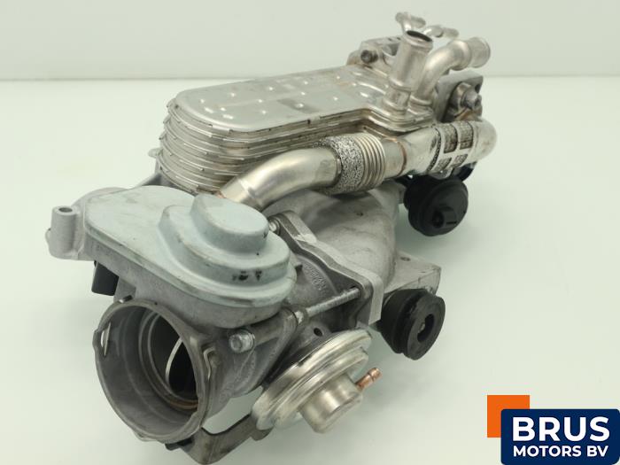 Begagnade Insugsrör Volkswagen Golf V (1K1) 1.9 TDI Pris € 90,75 Inklusive moms erbjuds av Brus Motors BV