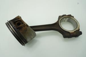 Used Connecting rod Opel Vectra B (36) 2.2 16V Ecotec Price € 90,75 Inclusive VAT offered by Brus Motors BV