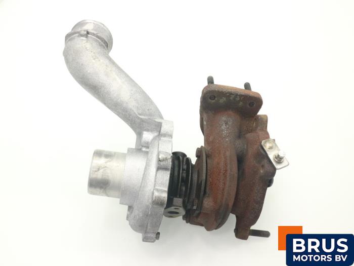 Używane Turbo Renault Master II (ED/HD/UD) 2.5 dCi 16V Cena € 211,75 Z VAT oferowane przez Brus Motors BV