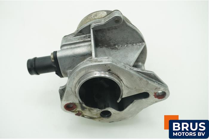 Piston avec bielle