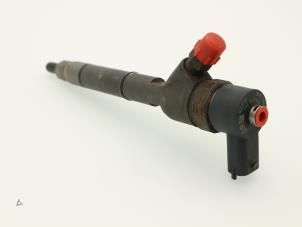 Used Injector (diesel) Kia Cee'd (EDB5) 1.6 CRDi 16V Price € 90,75 Inclusive VAT offered by Brus Motors BV