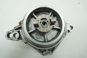 Used Vacuum pump (diesel) BMW 5 serie Touring (E39) 520d 16V Price € 90,75 Inclusive VAT offered by Brus Motors BV
