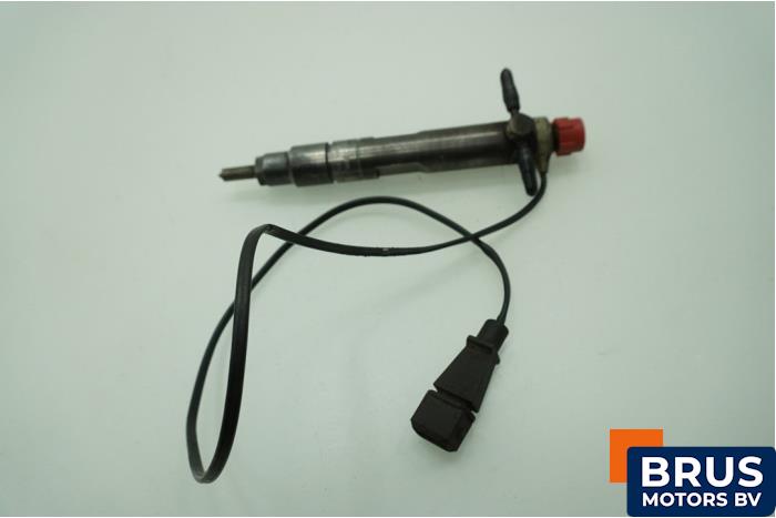 Usagé Injecteurs Volkswagen LT II 28/31/35 2.5 Sdi Prix € 90,75 Prix TTC proposé par Brus Motors BV
