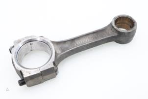 Used Connecting rod Isuzu Trooper II Hard Top 2.8 TD Price € 90,75 Inclusive VAT offered by Brus Motors BV