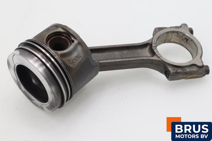 Usagé Bielle Renault Clio III (BR/CR) 1.5 dCi 105 Prix € 90,75 Prix TTC proposé par Brus Motors BV