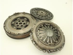 Used Dual mass flywheel Lancia Delta (844) 1.4 T-Jet 16V 150 Price € 242,00 Inclusive VAT offered by Brus Motors BV