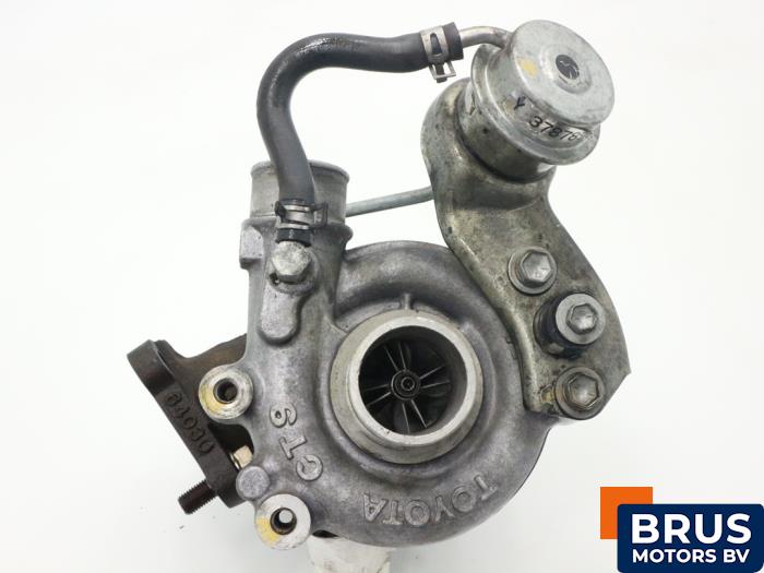 Usagé Turbo Toyota Carina E (T19) 2.0 TD Prix € 121,00 Prix TTC proposé par Brus Motors BV