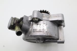 Used Vacuum pump (diesel) Nissan Navara (D40) 2.5 dCi 16V Price € 90,75 Inclusive VAT offered by Brus Motors BV
