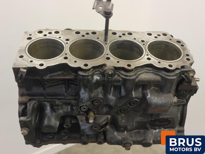 Used Engine Opel Campo (TFR/TFS) 2.5 DTI Price € 302,50 Inclusive VAT offered by Brus Motors BV