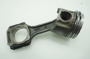 Used Connecting rod Ssang Yong Kyron 2.0 200 Xdi 16V 4x2 Price € 121,00 Inclusive VAT offered by Brus Motors BV