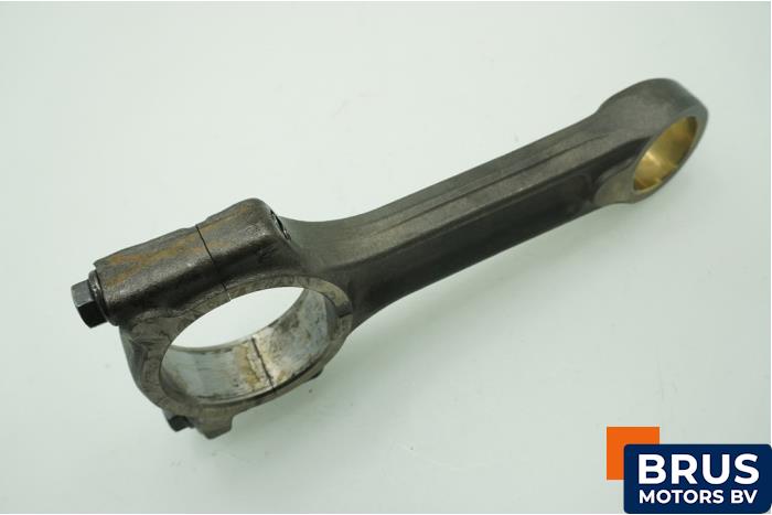 Usagé Bielle Renault Scénic II (JM) 1.5 dCi 105 Prix € 90,75 Prix TTC proposé par Brus Motors BV