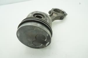 Used Connecting rod Mitsubishi L-200 2.5 TDI 4x4 Price € 90,75 Inclusive VAT offered by Brus Motors BV