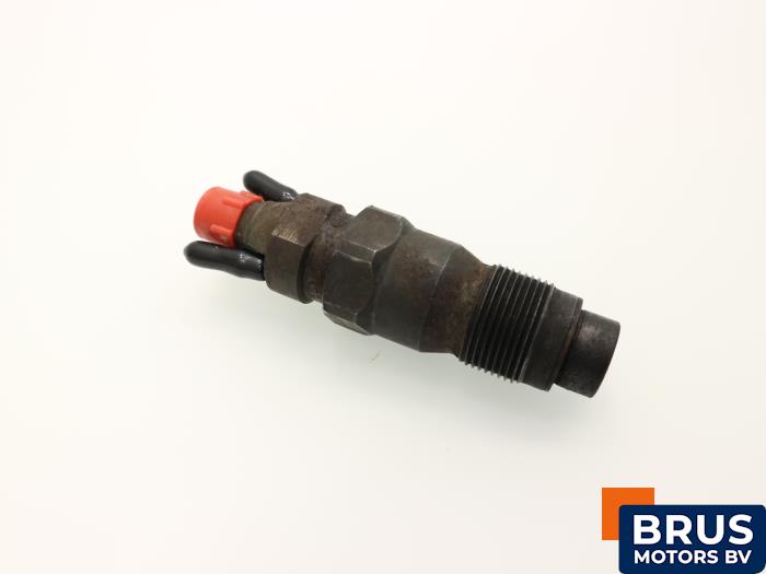 Usagé Injecteurs BMW 3 serie Touring (E36/3) 318tds Prix € 60,50 Prix TTC proposé par Brus Motors BV