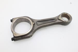 Used Connecting rod Peugeot 206 (2A/C/H/J/S) 1.4 HDi Price € 90,75 Inclusive VAT offered by Brus Motors BV