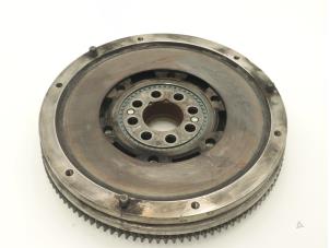 Used Dual mass flywheel BMW 3 serie (E36/4) 325 td Price € 242,00 Inclusive VAT offered by Brus Motors BV