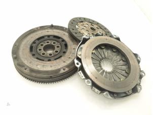 Used Dual mass flywheel BMW 3 serie (E36/4) 325 tds Price € 242,00 Inclusive VAT offered by Brus Motors BV