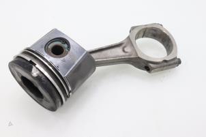 Used Connecting rod Landrover Discovery II 2.5 Td5 Price € 90,75 Inclusive VAT offered by Brus Motors BV