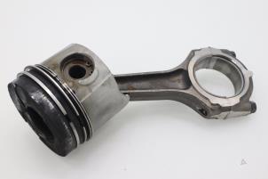 Used Connecting rod Renault Megane (BA/SA) 1.9dTi RN Price € 90,75 Inclusive VAT offered by Brus Motors BV