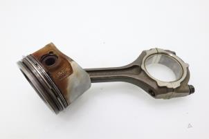 Used Connecting rod Renault Espace (JK) 2.0 16V Turbo Price € 90,75 Inclusive VAT offered by Brus Motors BV