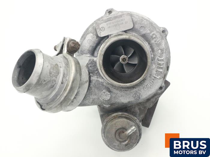 Używane Turbo Mercedes Sprinter 2t (901/902) 208 CDI 16V Cena € 302,50 Z VAT oferowane przez Brus Motors BV