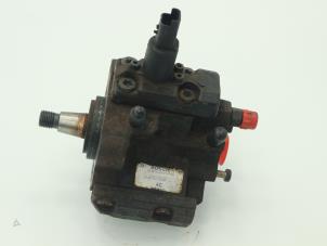 Used Mechanical fuel pump Peugeot 807 2.0 HDi 16V FAP Price € 151,25 Inclusive VAT offered by Brus Motors BV