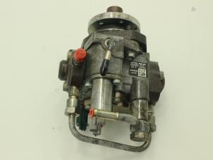Usados Bomba de gasolina mecánica Nissan Primera (P12) 2.2 dCi 16V Precio € 211,75 IVA incluido ofrecido por Brus Motors BV