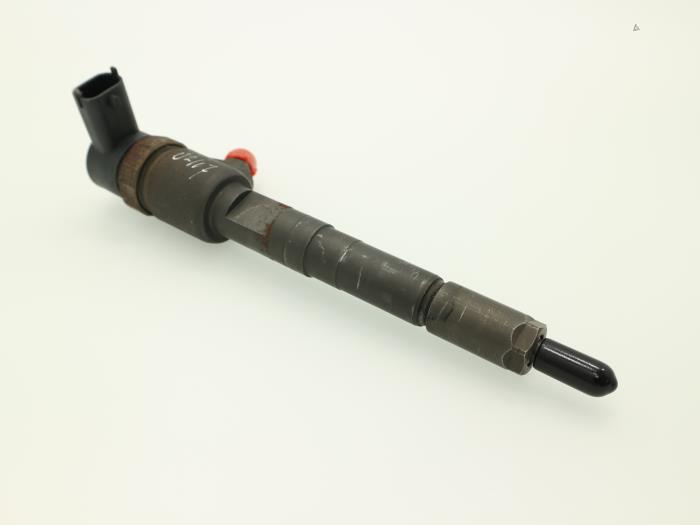 Injector (diesel) from a Opel Combo (Corsa C) 1.3 CDTI 16V 2007