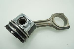 Used Connecting rod Peugeot 206 (2A/C/H/J/S) 1.6 HDi 16V Price € 90,75 Inclusive VAT offered by Brus Motors BV