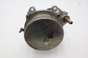Used Vacuum pump (diesel) Opel Signum (F48) 1.9 CDTI 16V Price € 90,75 Inclusive VAT offered by Brus Motors BV