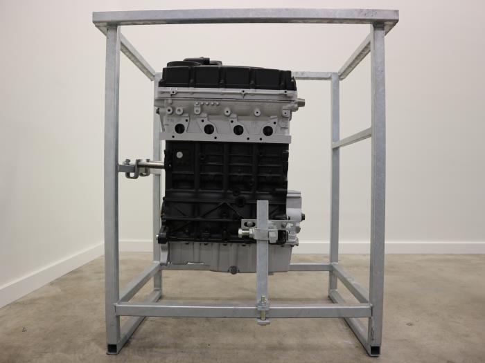 Engine from a Volkswagen Touran (1T1/T2) 2.0 TDI 16V 136 2008