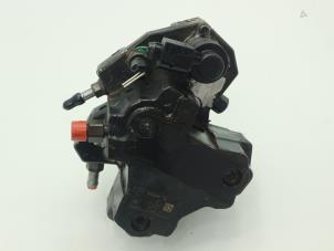 Used Mechanical fuel pump Mercedes Sprinter 5t (906.63/65) 518 CDI 24V Price € 211,75 Inclusive VAT offered by Brus Motors BV