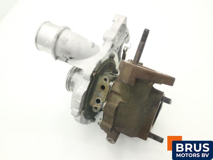 Usagé Turbo Kia Sportage (SL) 2.0 CRDi HP 16V VGT 4x2 Prix € 363,00 Prix TTC proposé par Brus Motors BV