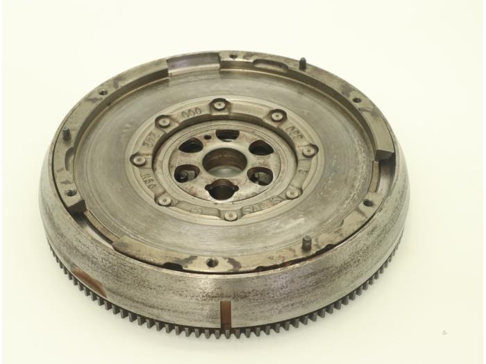 Dual mass flywheel from a Peugeot 307 (3A/C/D) 1.6 HDiF 16V 2008