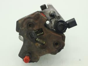 Used Mechanical fuel pump BMW X5 (E70) 3.0d 24V Price € 181,50 Inclusive VAT offered by Brus Motors BV