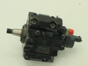 Used Mechanical fuel pump Fiat Stilo (192A/B) 1.9 JTD 115 Price € 181,50 Inclusive VAT offered by Brus Motors BV