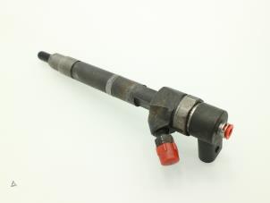 Used Injector (diesel) Mercedes E (W210) 2.2 E-220 CDI 16V Price € 151,25 Inclusive VAT offered by Brus Motors BV
