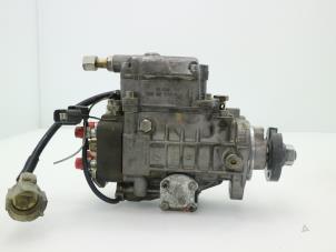 Używane Mechaniczna pompa paliwa Landrover Discovery I 2.5 TDi 300 Cena € 242,00 Z VAT oferowane przez Brus Motors BV