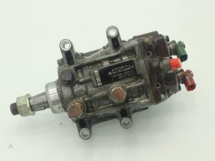 Used Mechanical fuel pump Renault Espace (JK) 3.0 dCi V6 24V Price € 211,75 Inclusive VAT offered by Brus Motors BV