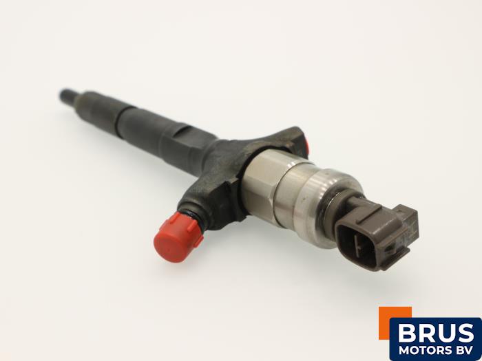 Usagé Injecteurs Renault Espace (JK) 3.0 dCi V6 24V Grand Espace Prix € 90,75 Prix TTC proposé par Brus Motors BV