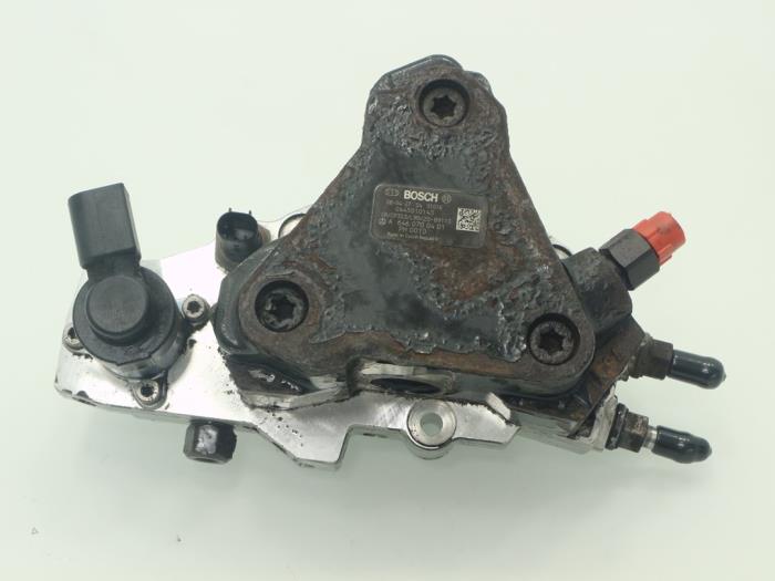 Kraftstoffpumpe Mechanisch van een Mercedes-Benz Sprinter 3,5t (906.63) 315 CDI 16V 2010