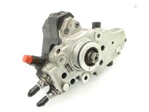 Used Mechanical fuel pump Mercedes Sprinter 3,5t (906.63) 309 CDI 16V Price € 181,50 Inclusive VAT offered by Brus Motors BV