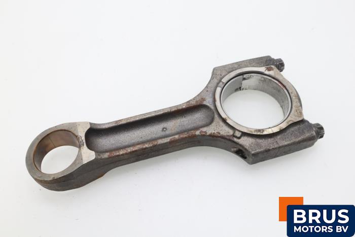 Usagé Bielle BMW 3 serie (E90) 325d 24V Prix € 90,75 Prix TTC proposé par Brus Motors BV