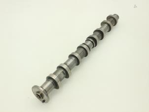 Used Camshaft Ssang Yong Kyron 2.0 200 Xdi 16V 4x4 Price € 121,00 Inclusive VAT offered by Brus Motors BV