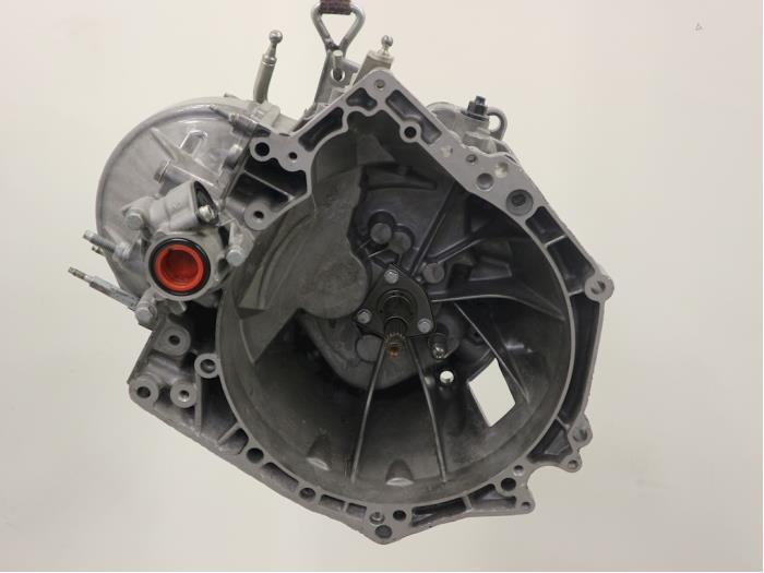 Gearbox from a Citroën C4 Berline (LC) 1.6 HDi 16V 2007