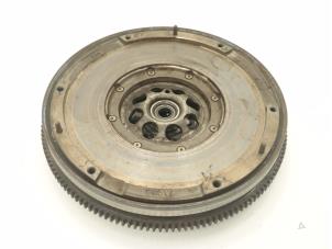 Used Dual mass flywheel Mercedes E (W211) 2.2 E-200 CDI 16V Price € 242,00 Inclusive VAT offered by Brus Motors BV