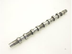 Used Camshaft Renault Master III (JD/ND/PD) 2.5 dCi 16V 100 Price € 121,00 Inclusive VAT offered by Brus Motors BV
