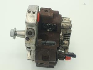 Used Mechanical fuel pump Renault Scénic II (JM) 1.9 dCi 115 Price € 90,75 Inclusive VAT offered by Brus Motors BV