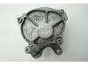 Vacuum pump (diesel) from a Volvo S40 (MS) 2.0 D 16V 2010